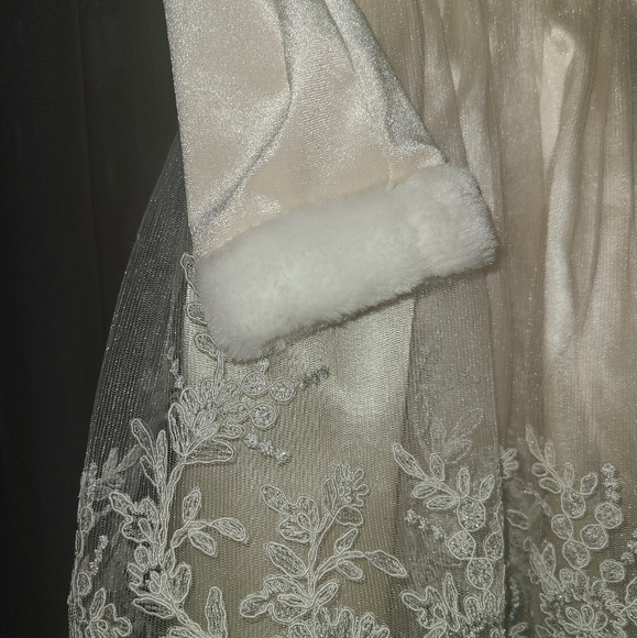 Girls Holiday Christmas Dress, size 5 - Picture 3 of 7